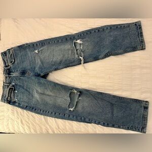 Stradivarius distressed mom slim fit jeans size 10